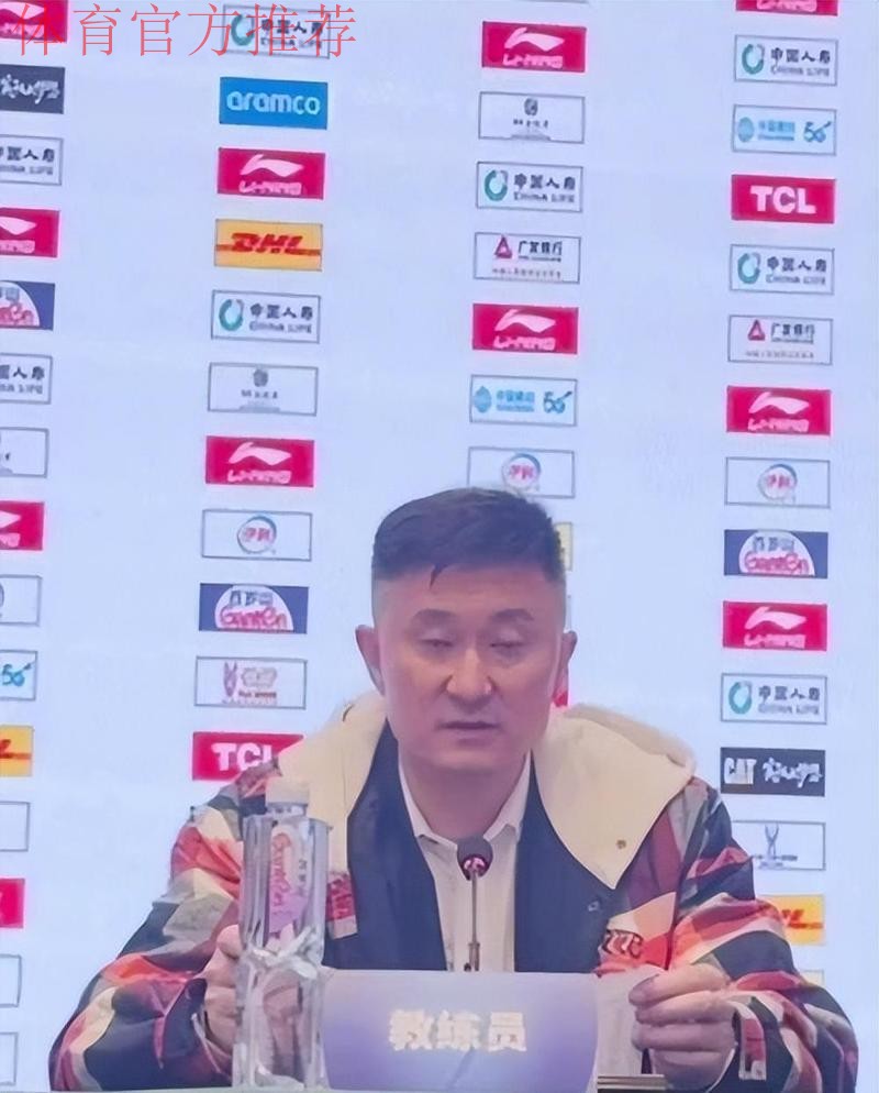 效率一般！广东新援一战暴露大弱项 被杜锋关键时刻弃用